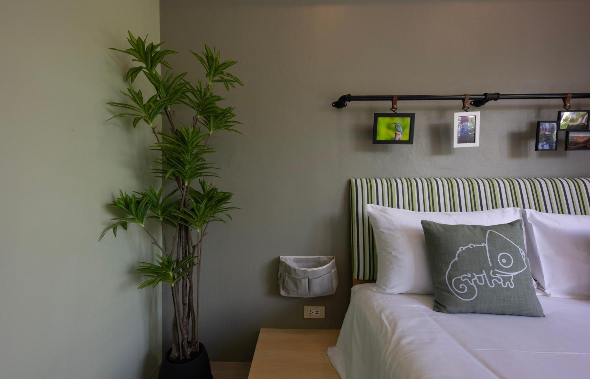 Chamemon Bed Phuket Town Otel Dış mekan fotoğraf