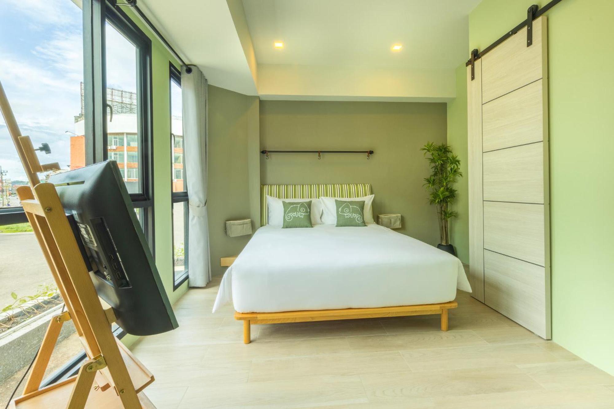 Chamemon Bed Phuket Town Otel Dış mekan fotoğraf